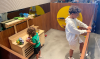 Kinderen spelen in de speelhoek