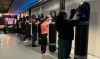 Vrouwen boksen in sportschool